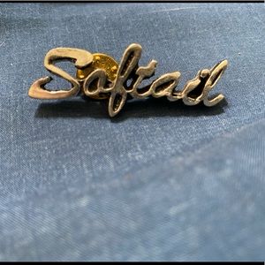 Harley-Davidson “Softtail” metal pin vest/tie